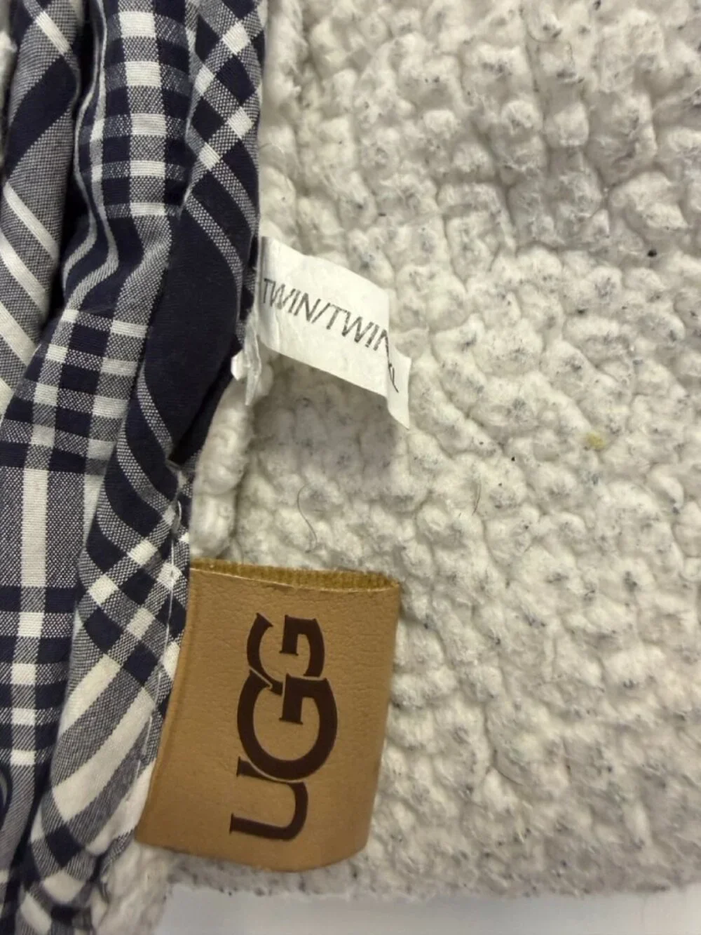 UGG Twin Blue White Plaid Sherpa Comforter